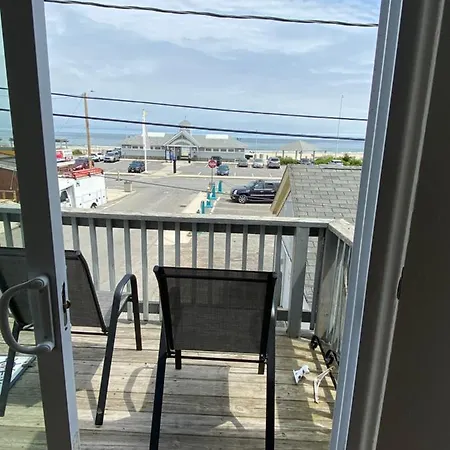 Nautical Beach Apartments Hampton Exterior foto